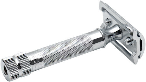 Rear view of the MERKUR 34C showing the underside of the head and handle base