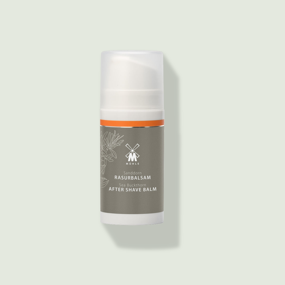 MÜHLE Sea Buckthorn After Shave Balm uz salvijas fona